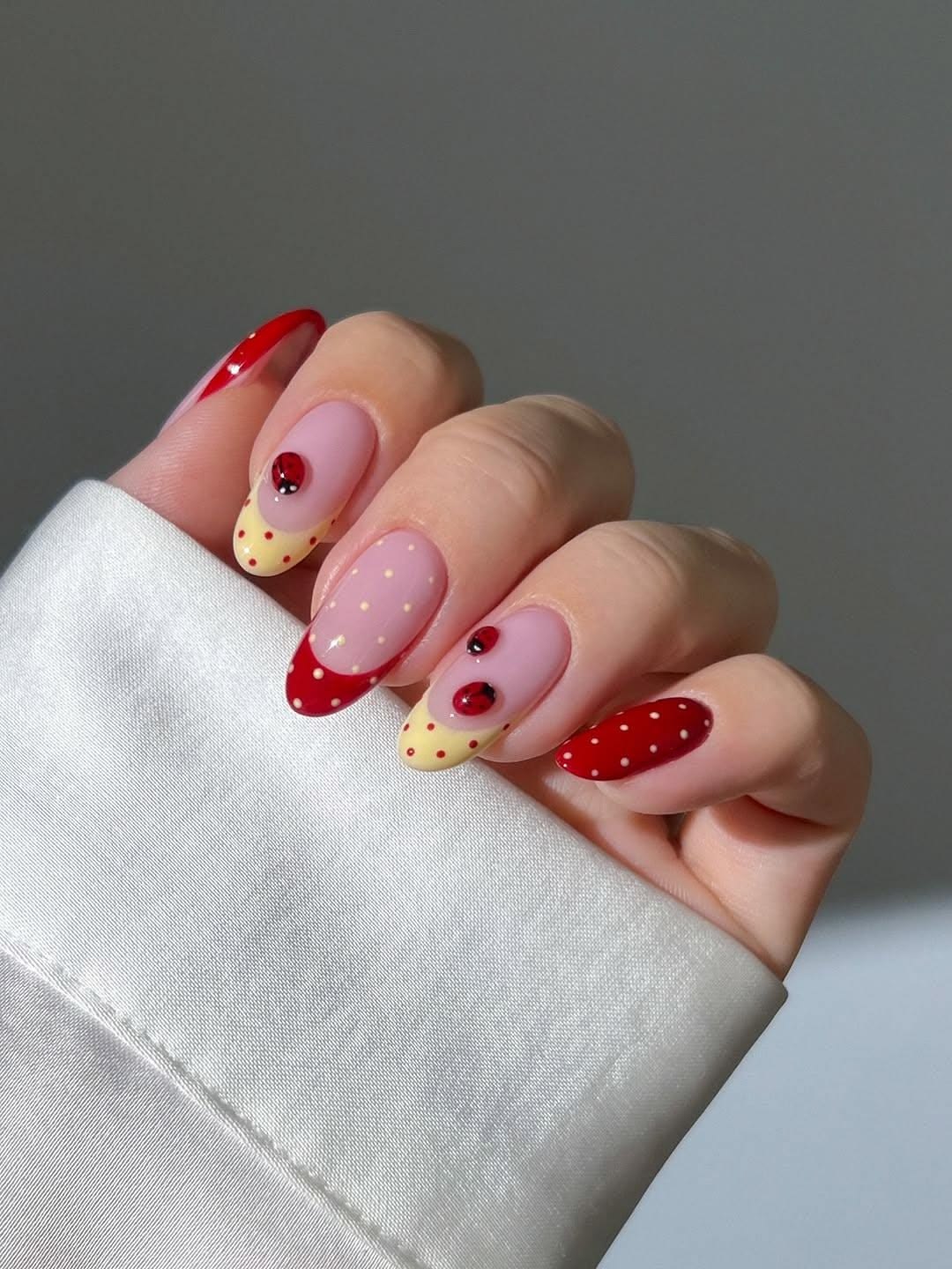 Almond Nails (7)