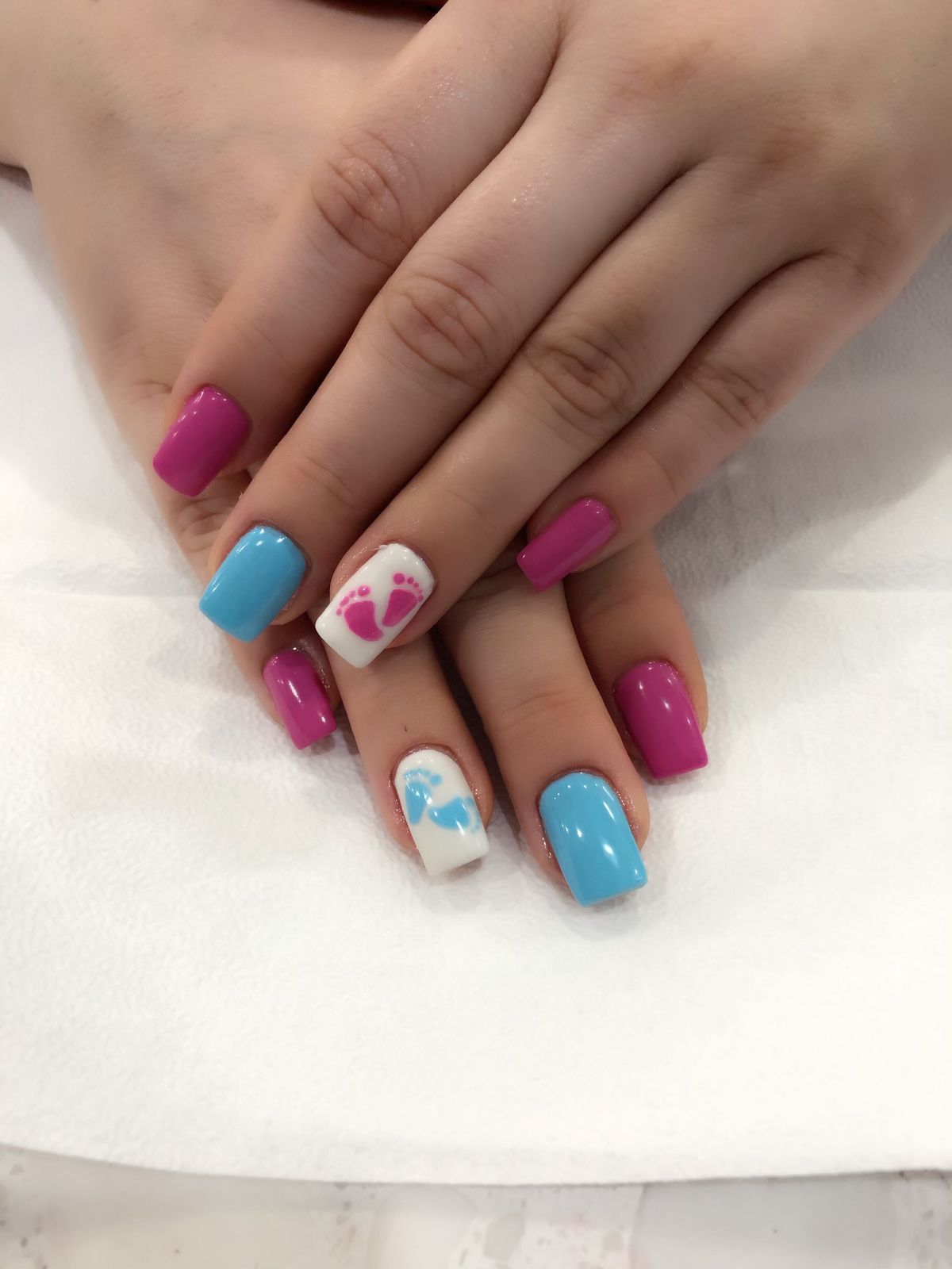 Baby Shower Nails (13)