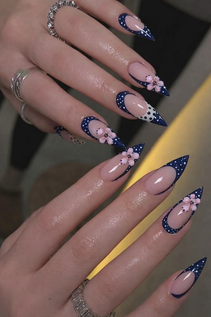 Baddie Nails (5)