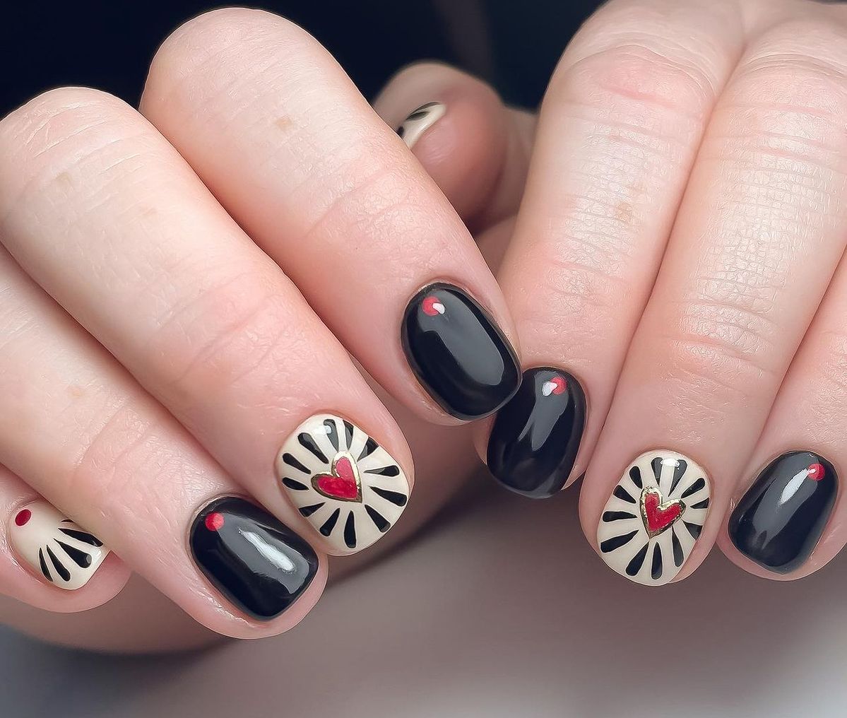 Black & White Retro Nails
