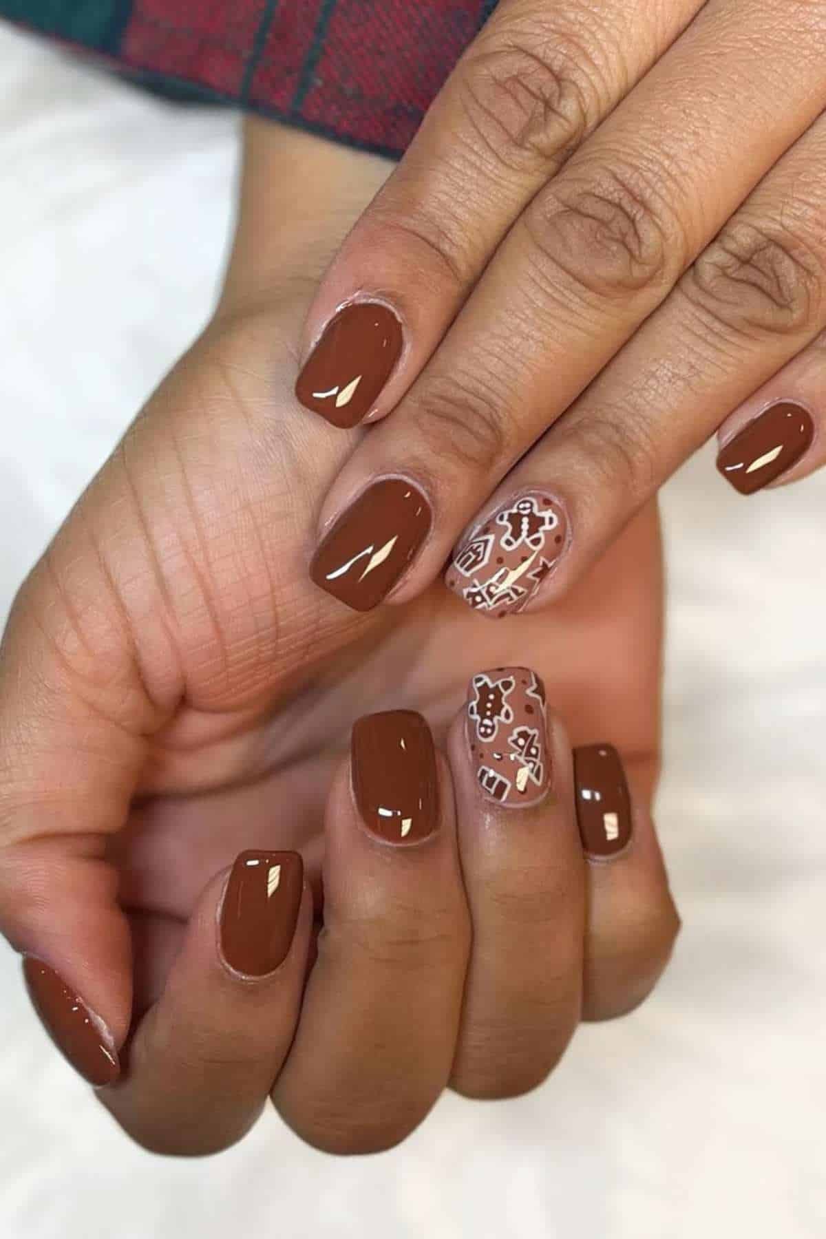 Brown Nails White Gingerbread Nails