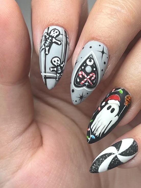 Candy Cane Gothic Spirit Nails
