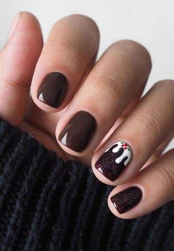 Chocolate Drip Pudding Short Nails