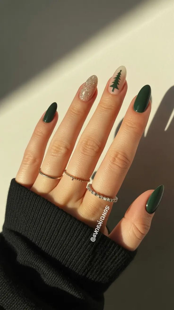 Classy Forest Green And Glitter Pine Tree Christmas Nails