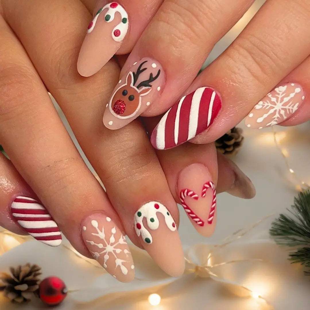 Cookie Icing Reindeer Heart Nails