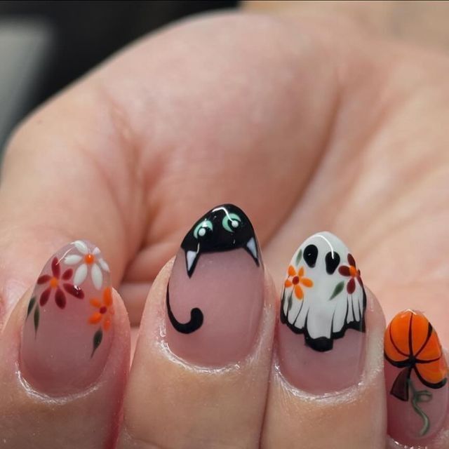 Cute Black Cat And Floral Ghost Halloween Nails