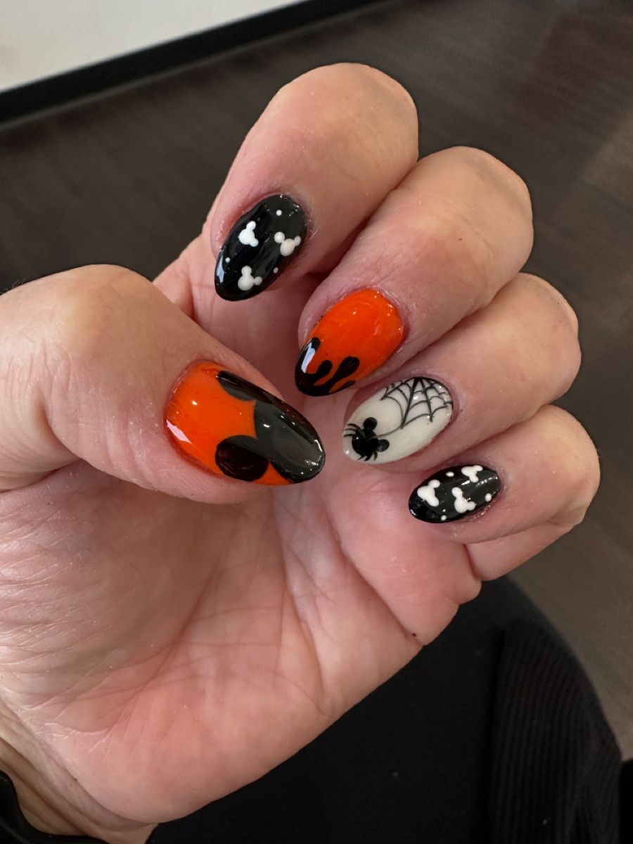 Disney Halloween Nails Black Orange Mickey Spider