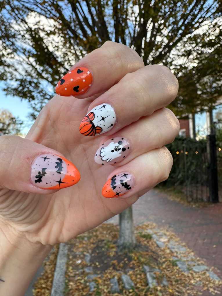 Disney Halloween Nails Mickey Ghost Fall Park
