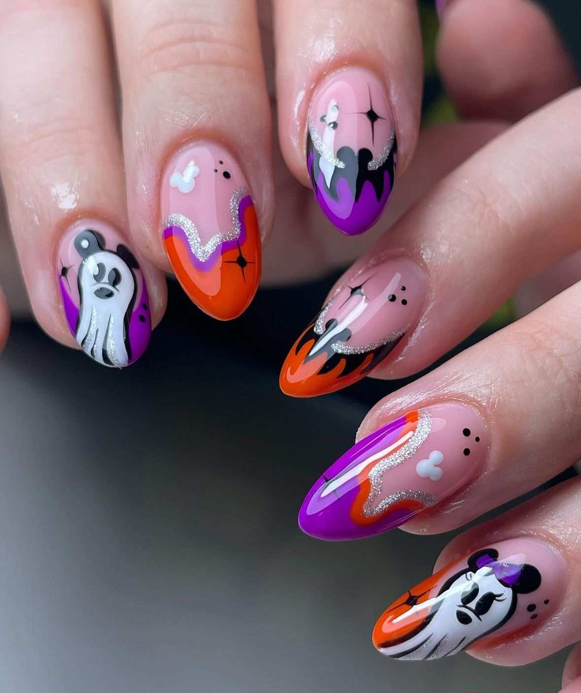 Disney Halloween Nails Mickey Minnie Ghost Drips
