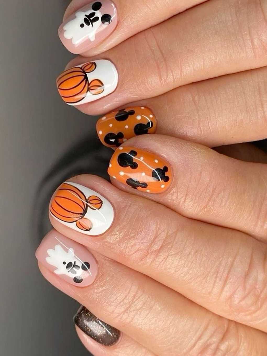 Disney Halloween Nails Short Mickey Pumpkin Accent