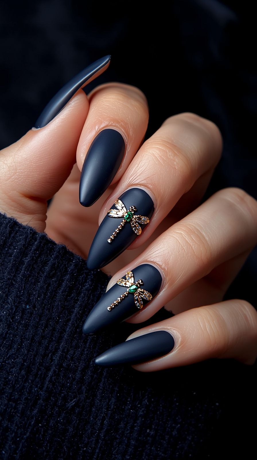 Dragonfly Nail Designs That Are Trending in 2026 | Nature-Inspired Nail Ideas