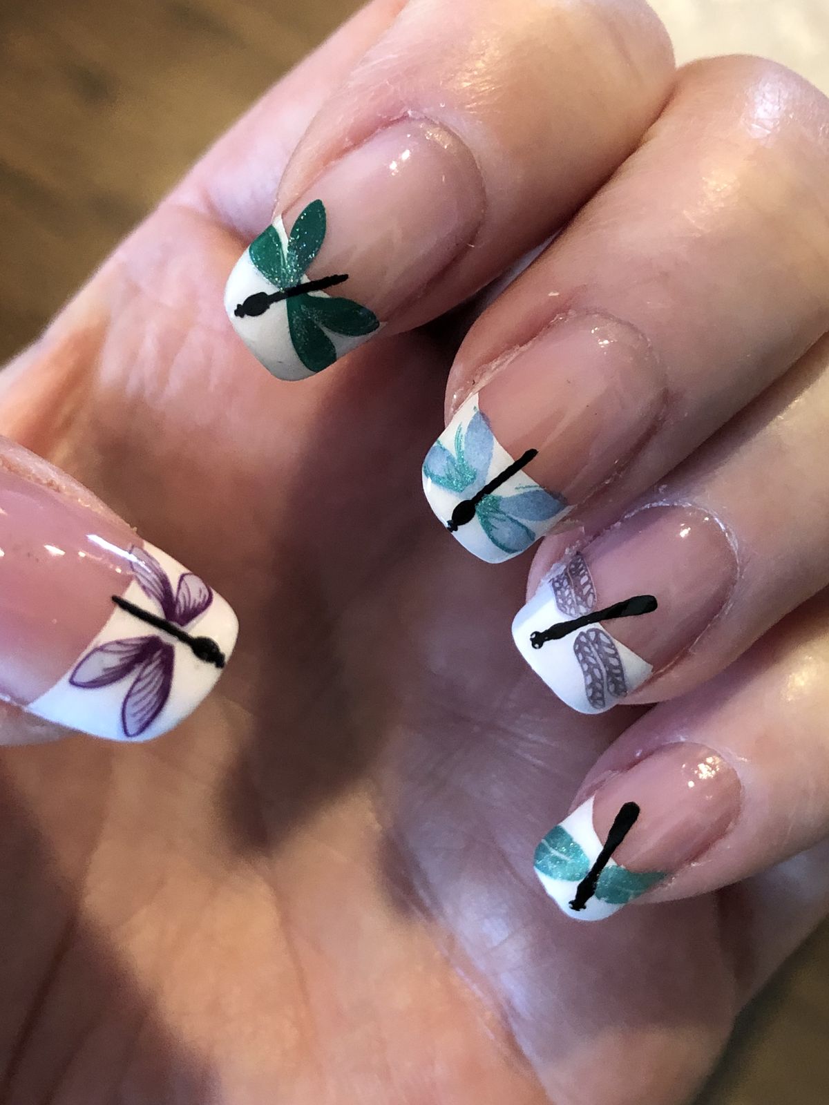 Dragonfly Nails (9)