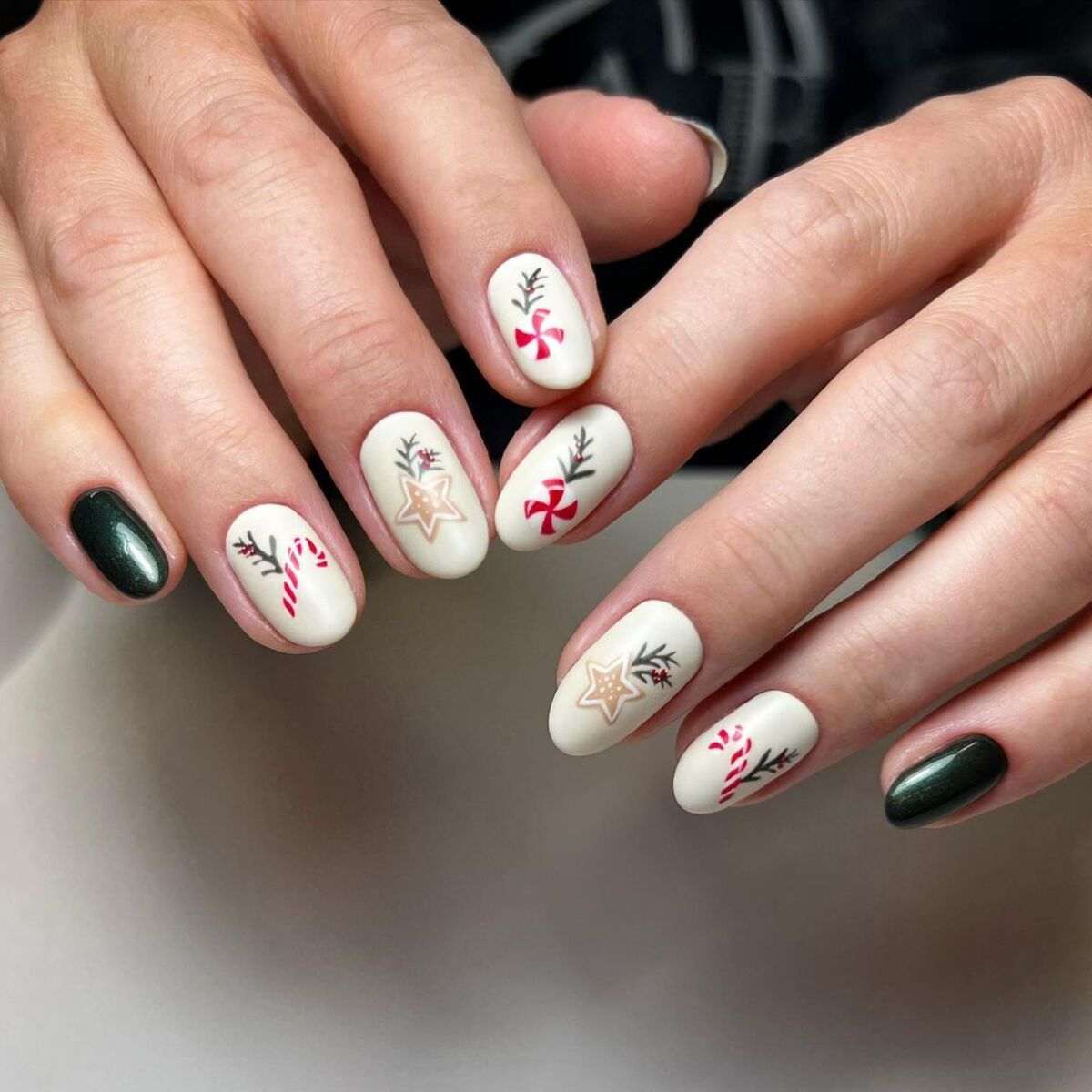 Gingerbread Candy Cookie Almond Nails