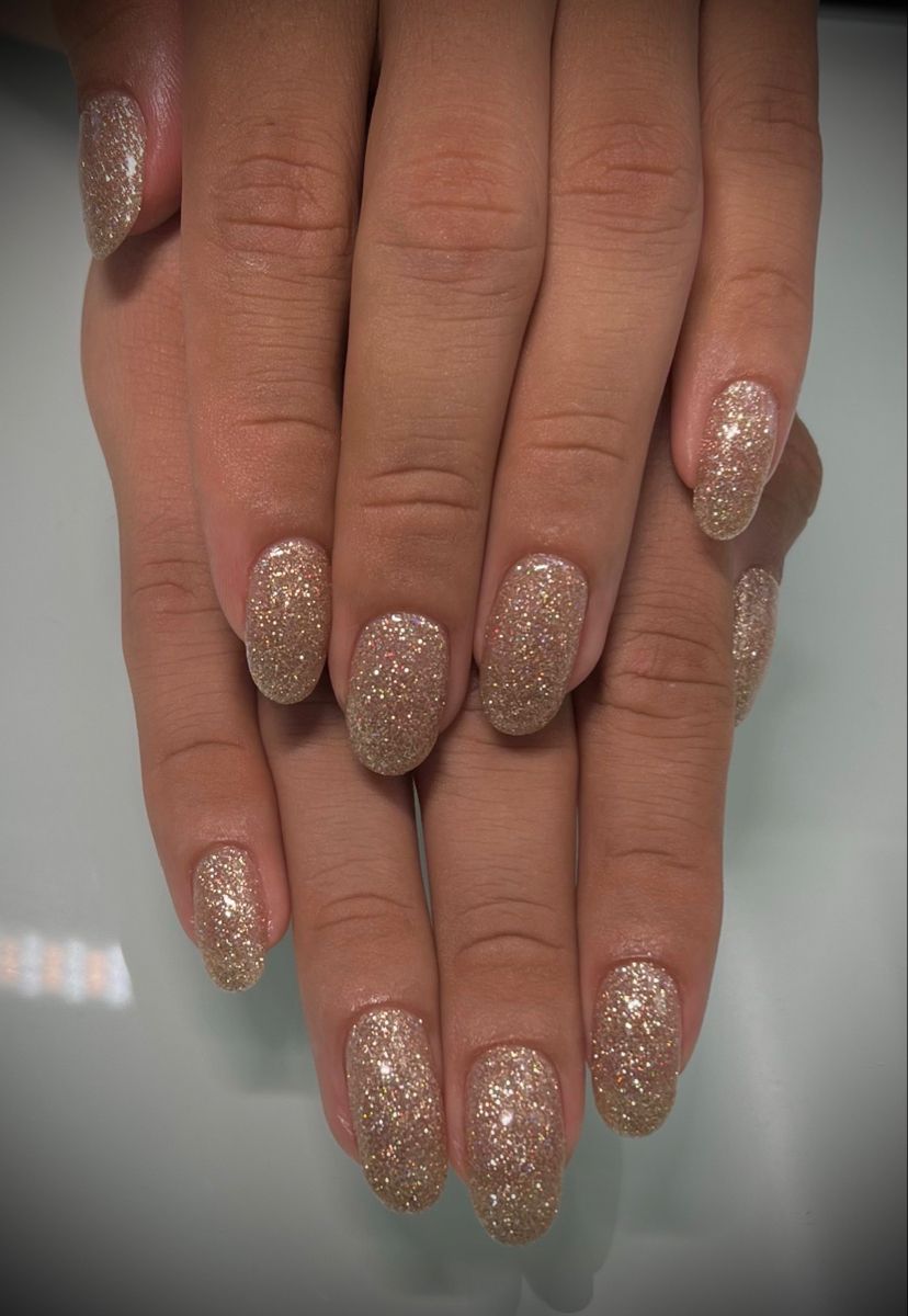 Gold Glitter Nails