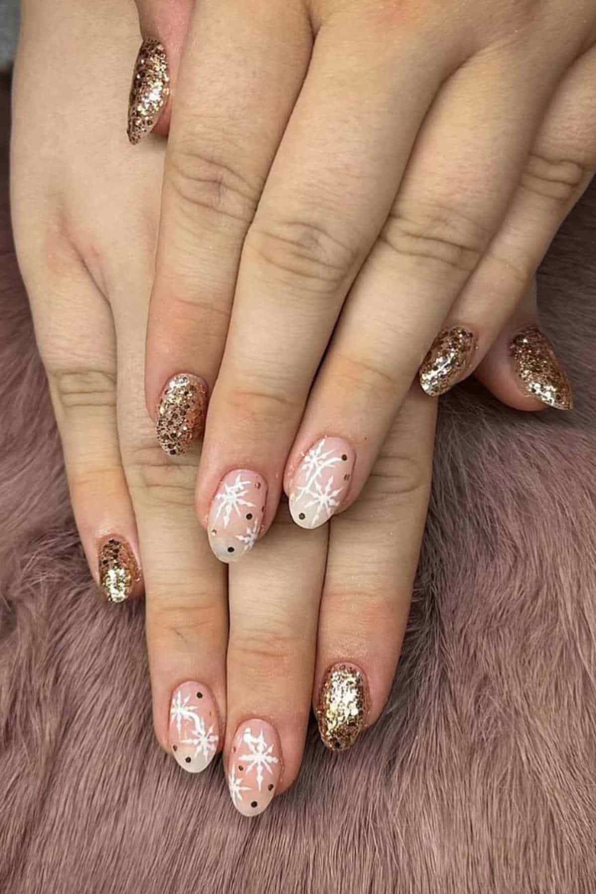 Gold Glitter Snowflake Nails