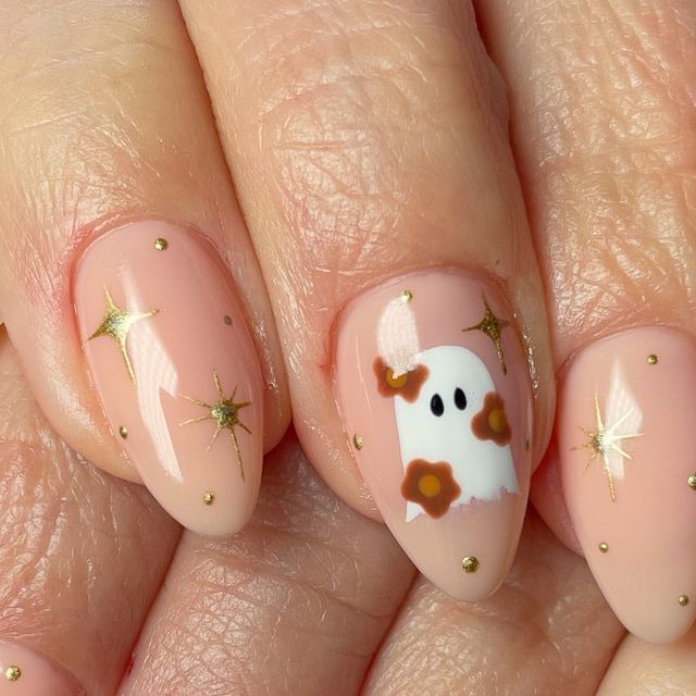 Gold Star Celestial Ghosts Nails