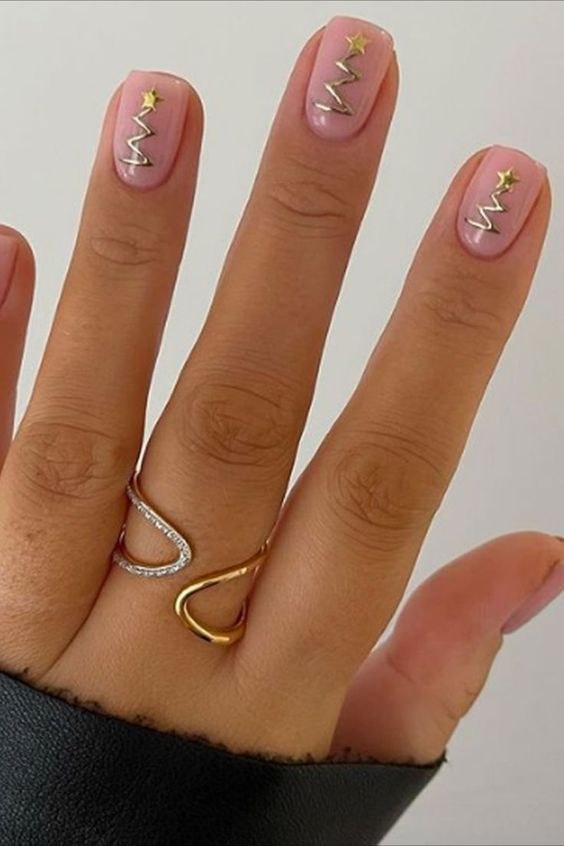Golden Christmas Tree Pink Nails