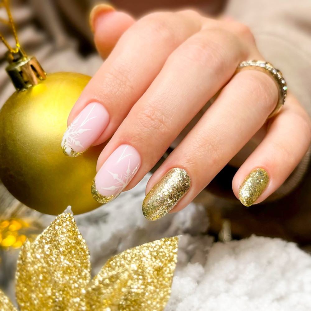 Golden Frost Snowflake Nails