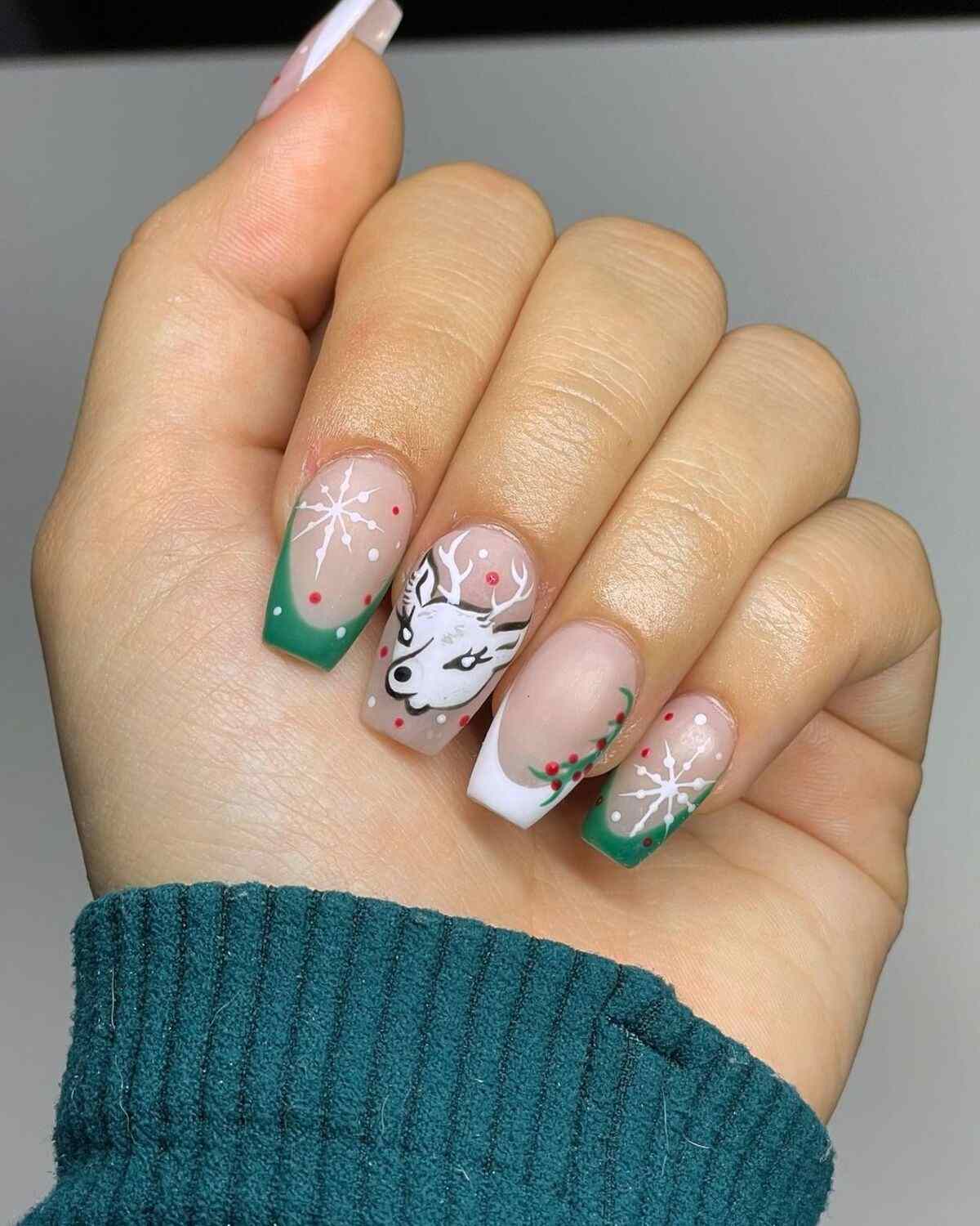 Green White Reindeer Coffin Nails