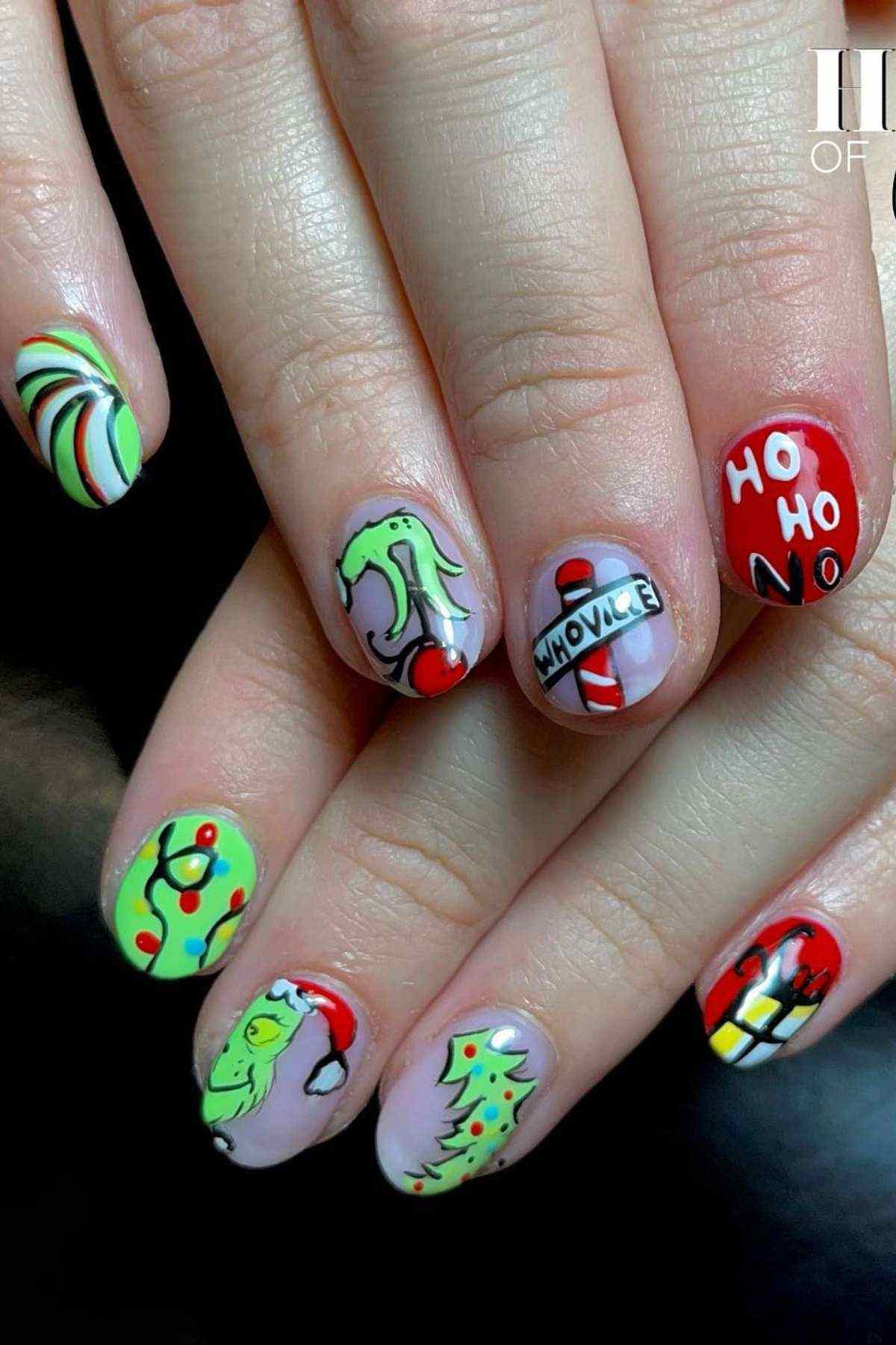 Grinch Candy Cane Tree Nails