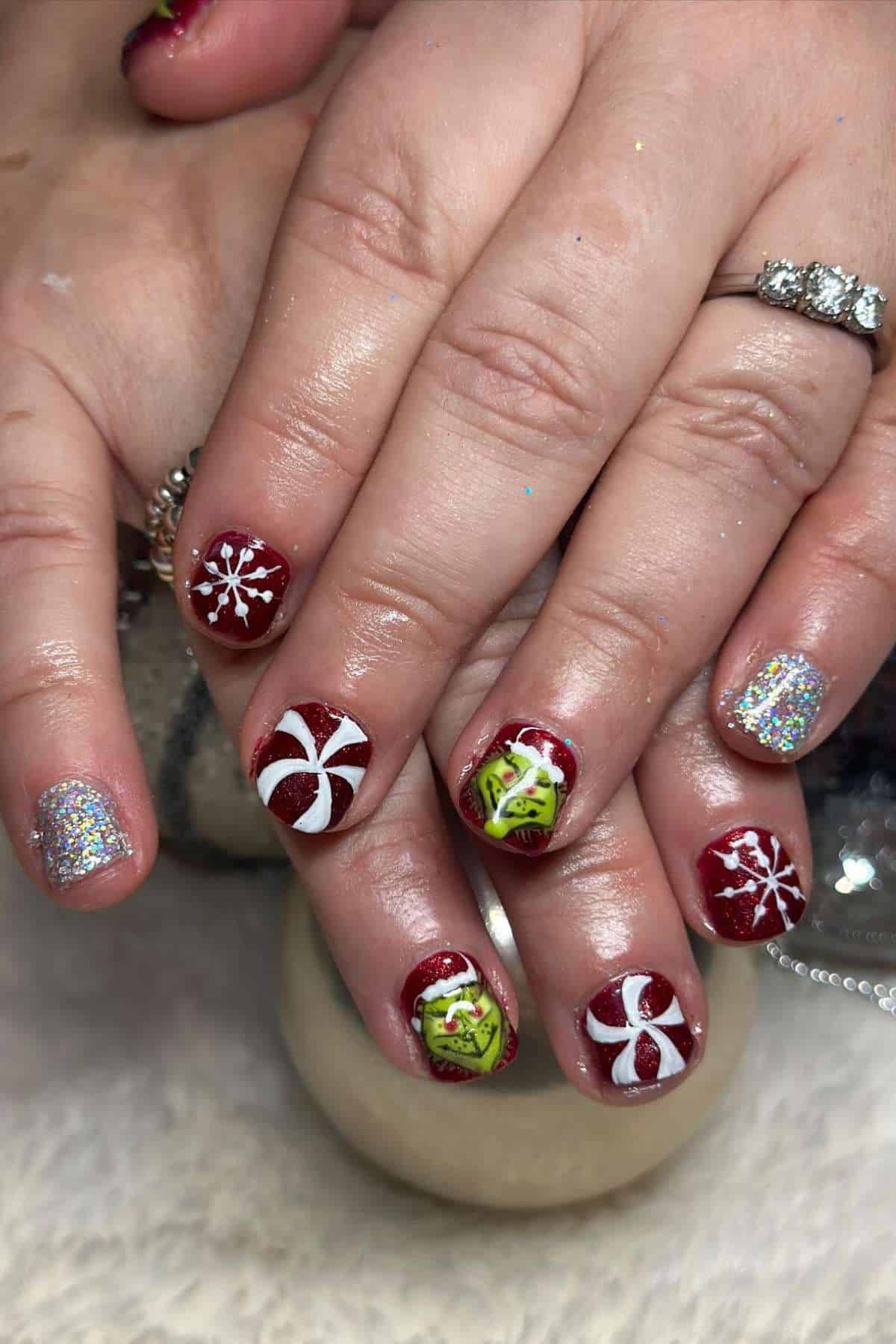 Grinch Face Snowflake Red Nails