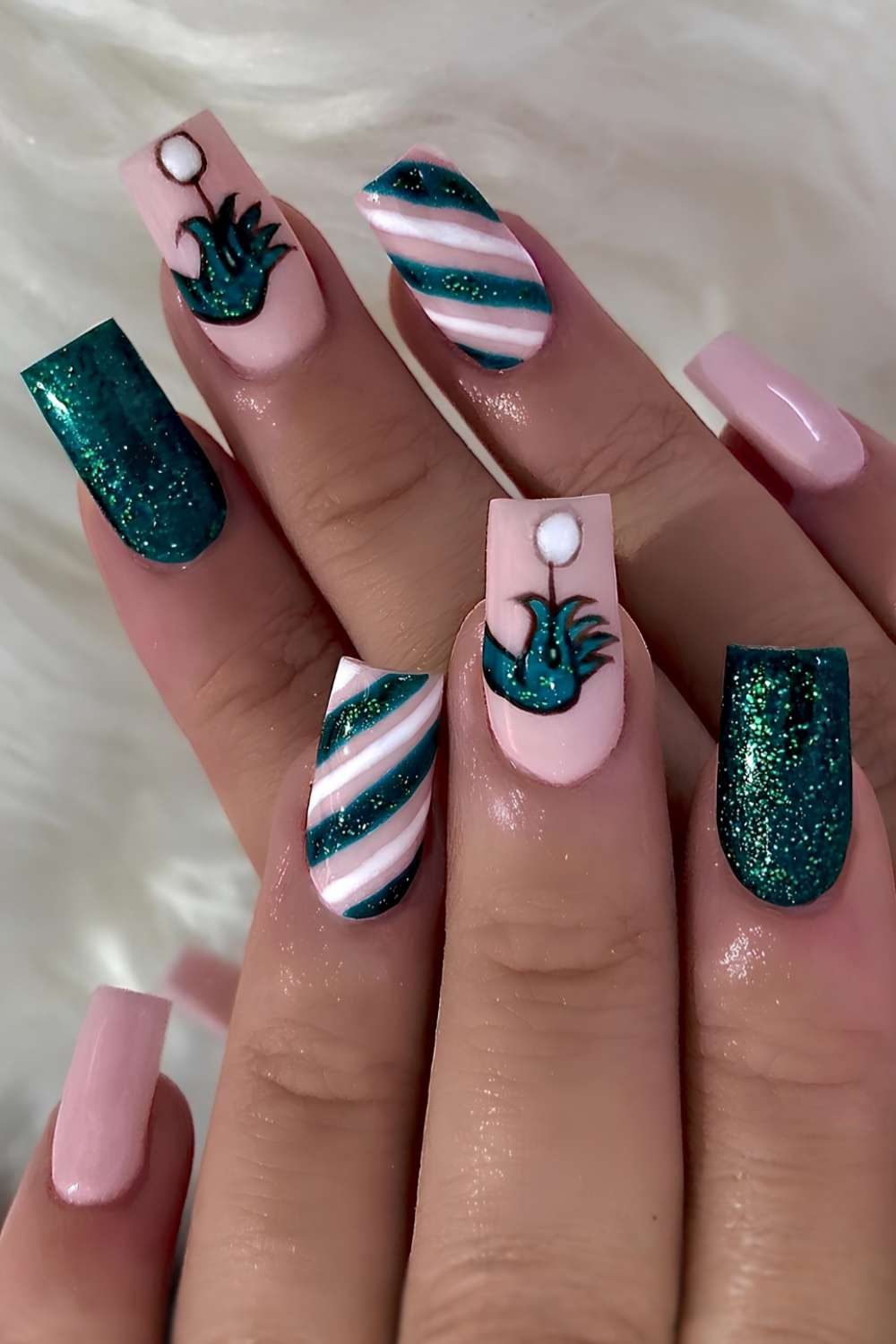 Grinch Peppermint Glitter Nails
