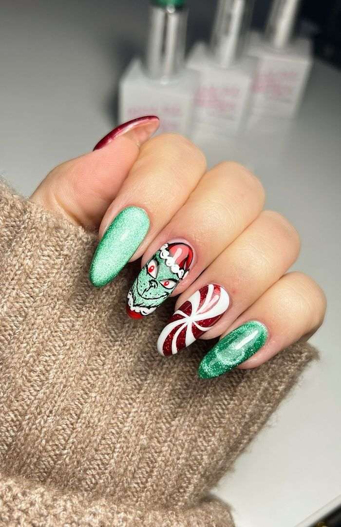 Grinch Portrait Candy Cane Nails