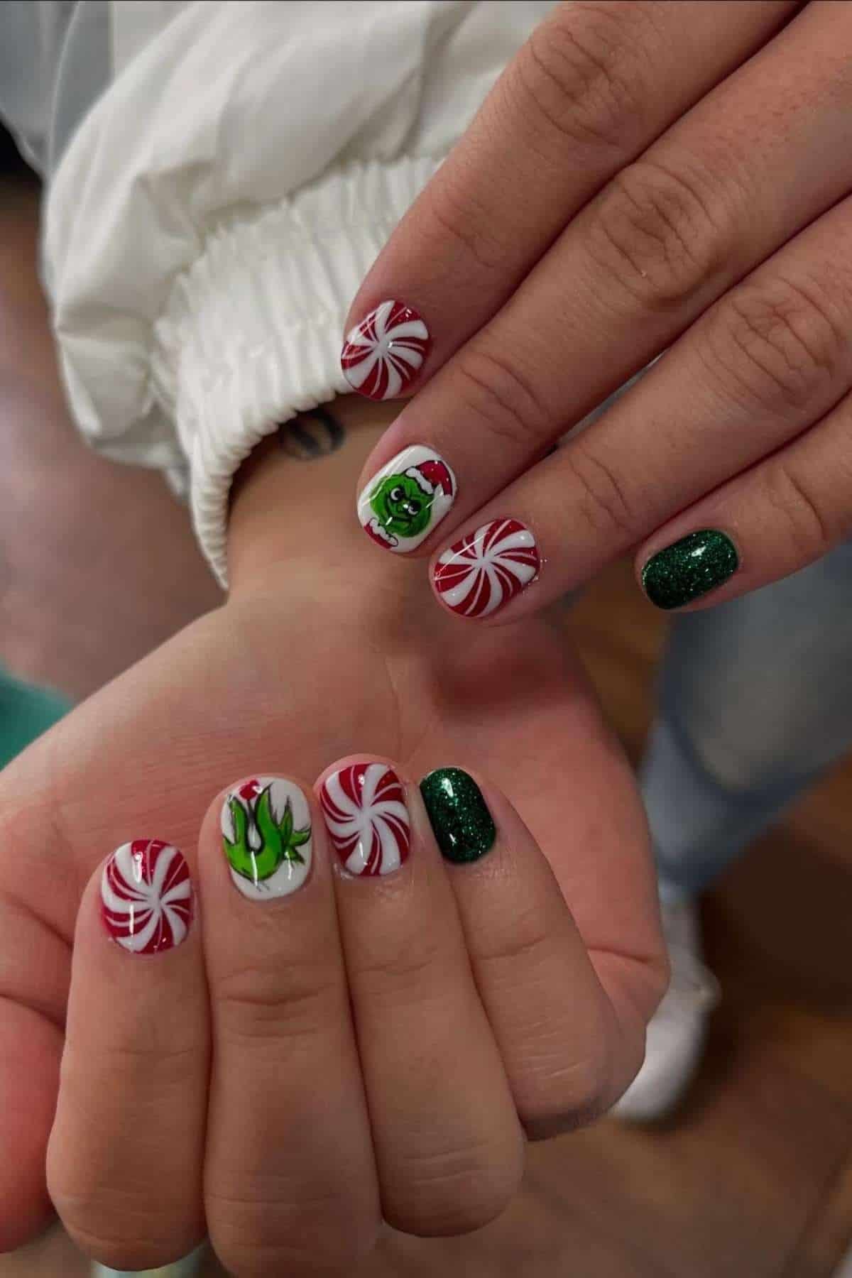Grinch Santa Peppermint Glitter Nails