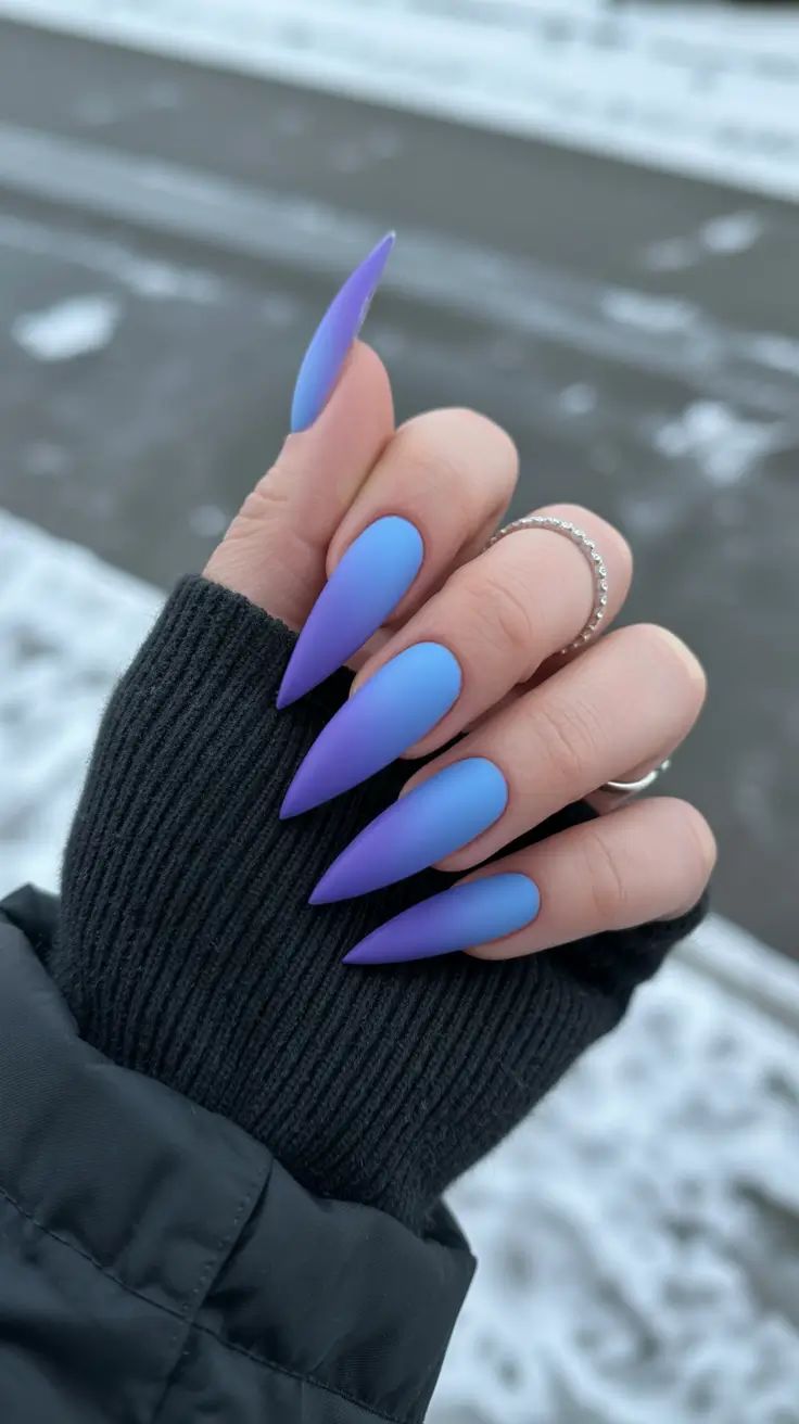 Long Stiletto Nails (1)