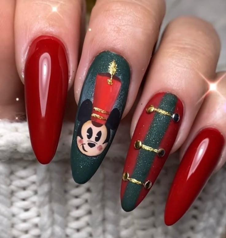 Mickey Toy Soldier Red Green Disney Nails