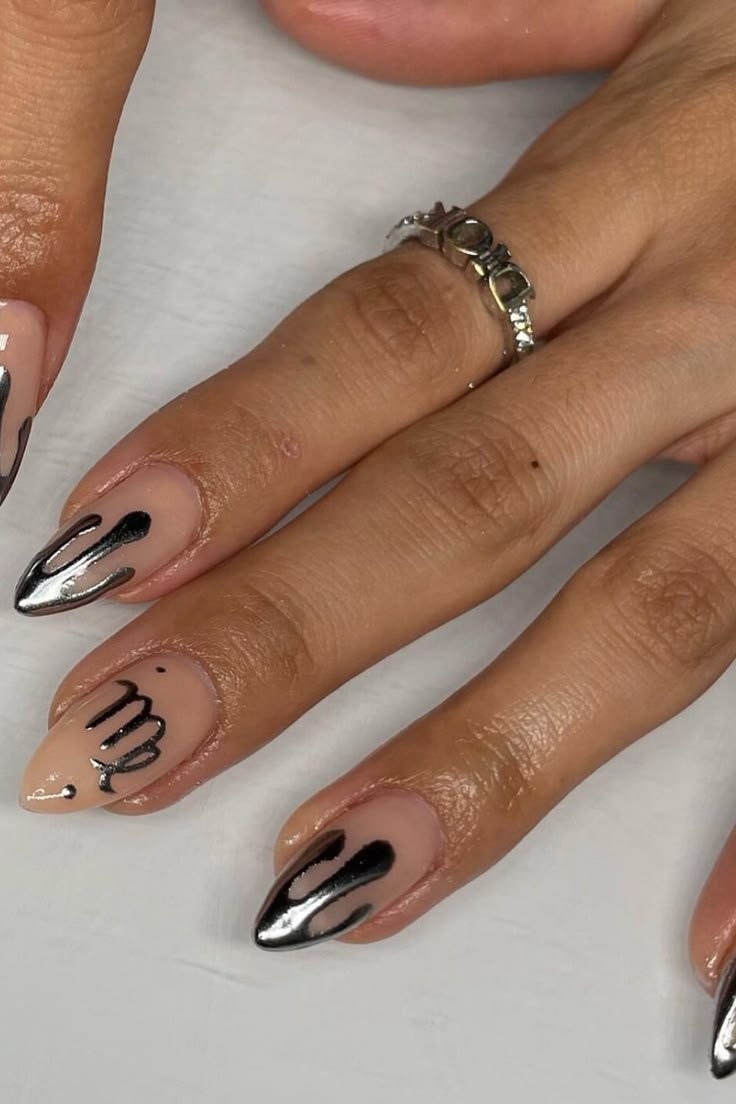 Minimal Black & Nude Virgo Nails
