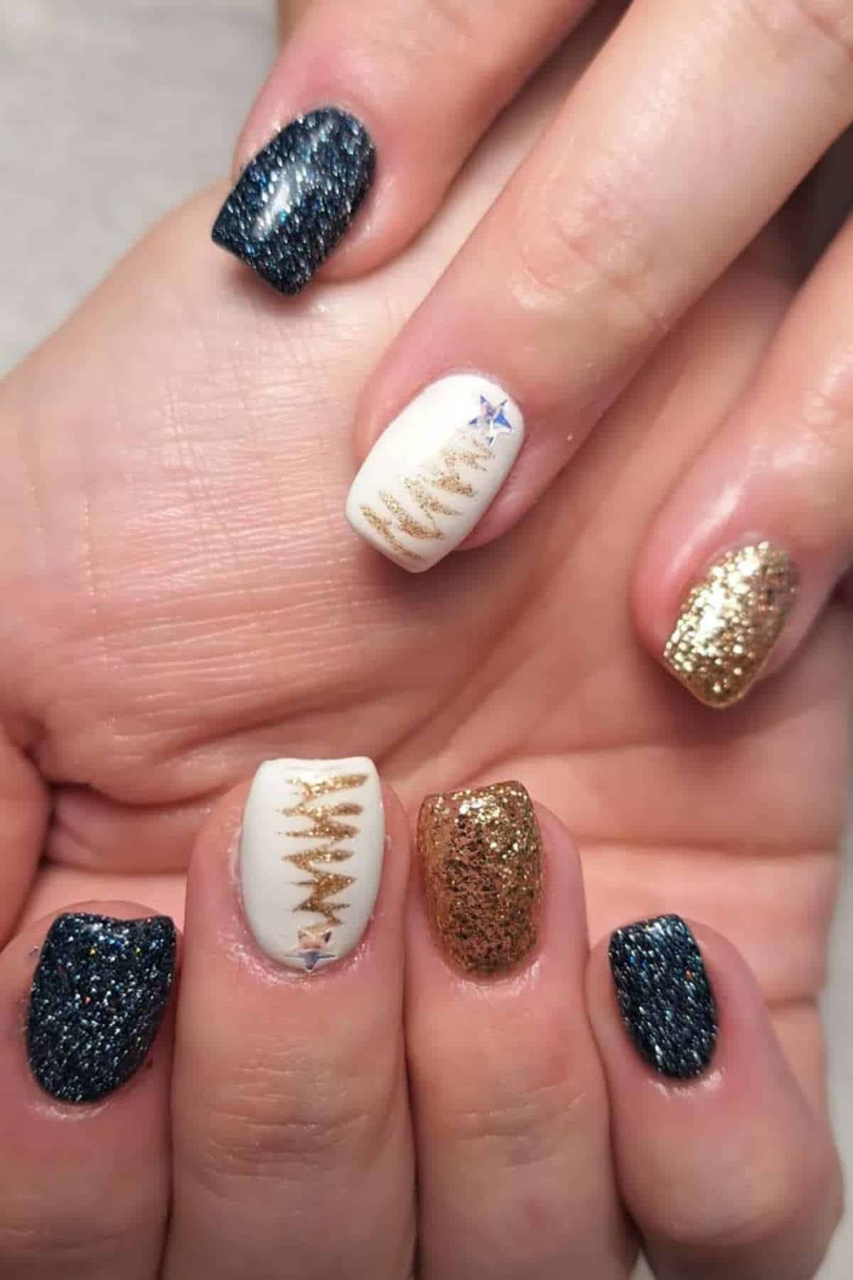 Navy Glitter Gold Tree Nails