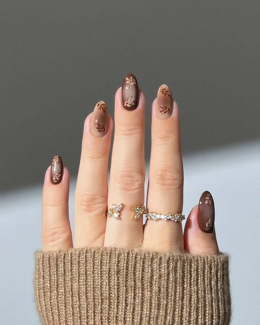 45+ Thanksgiving Nails for a Cozy Fall Look 🍂🦃