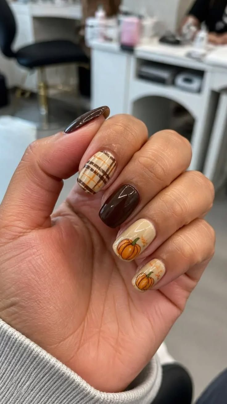 November Nails Brown Plaid Pumpkins