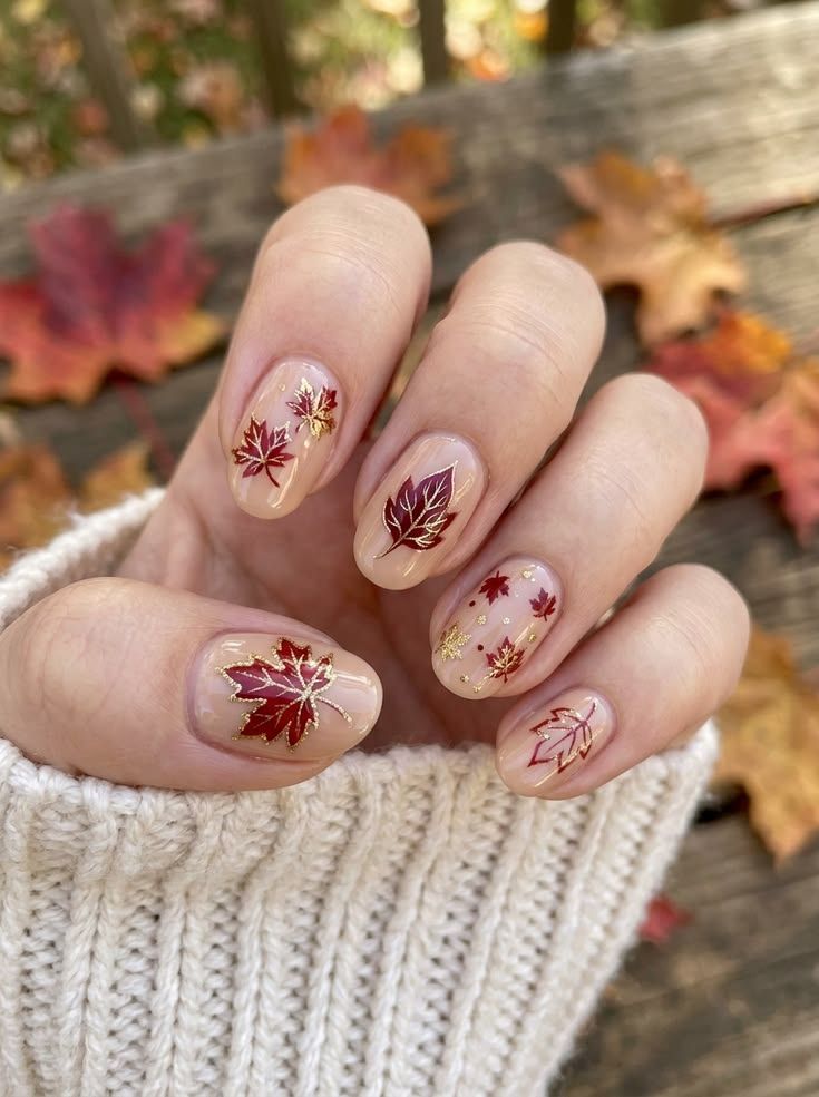 November Nails Gold Maple Leaves