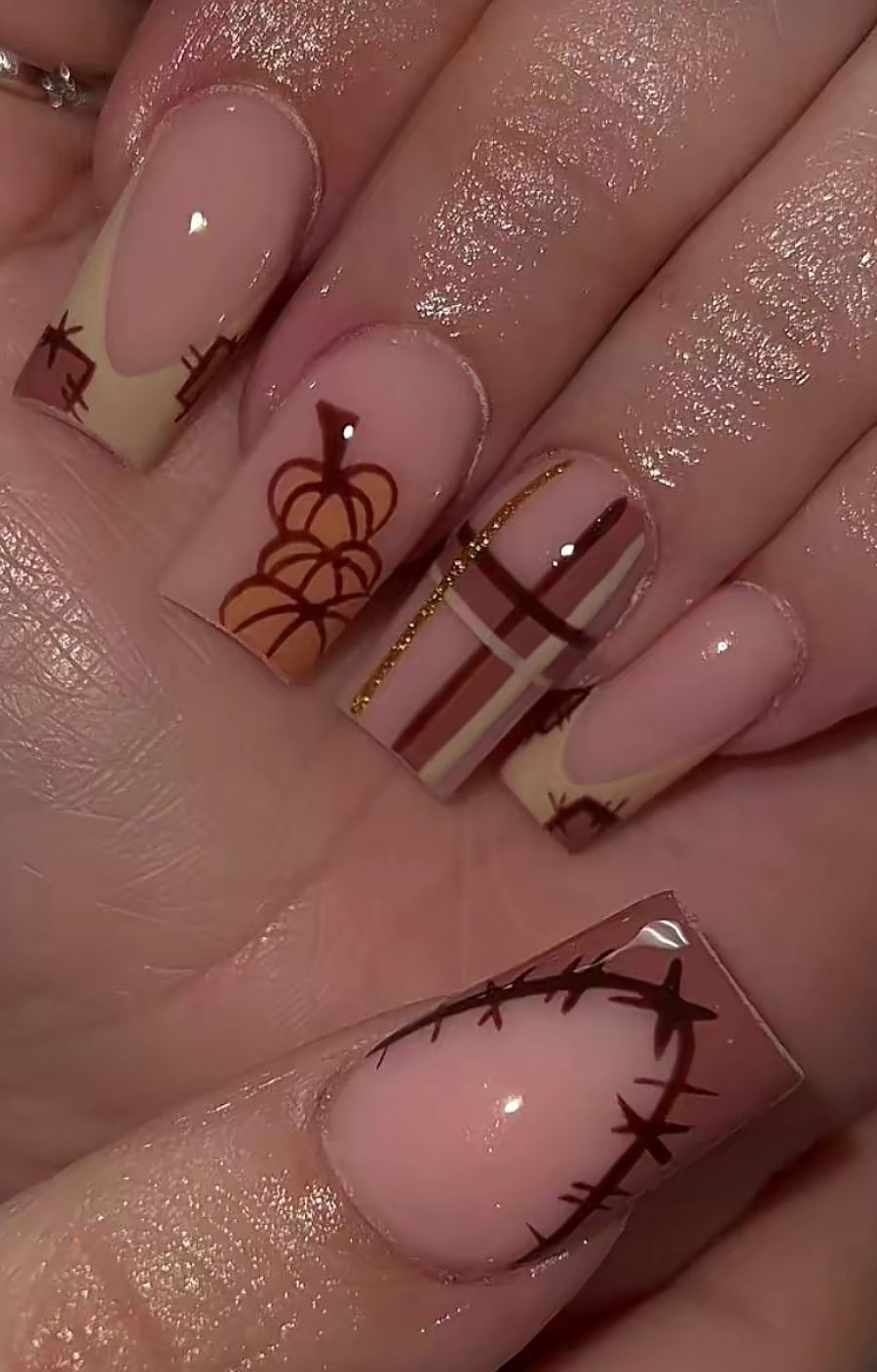 Nude Leaf Nails