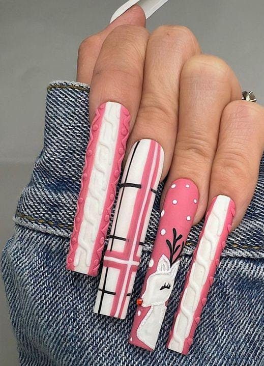 Pink Reindeer Sweater Long Christmas Nails