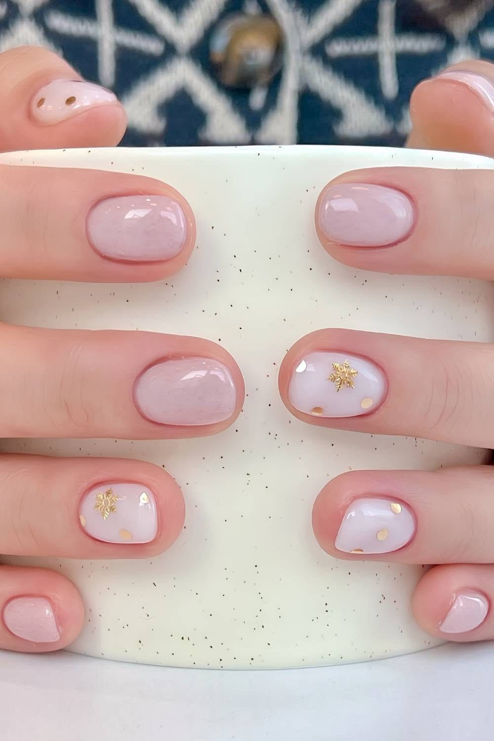 Pink White Gold Snowflake Simple Nails