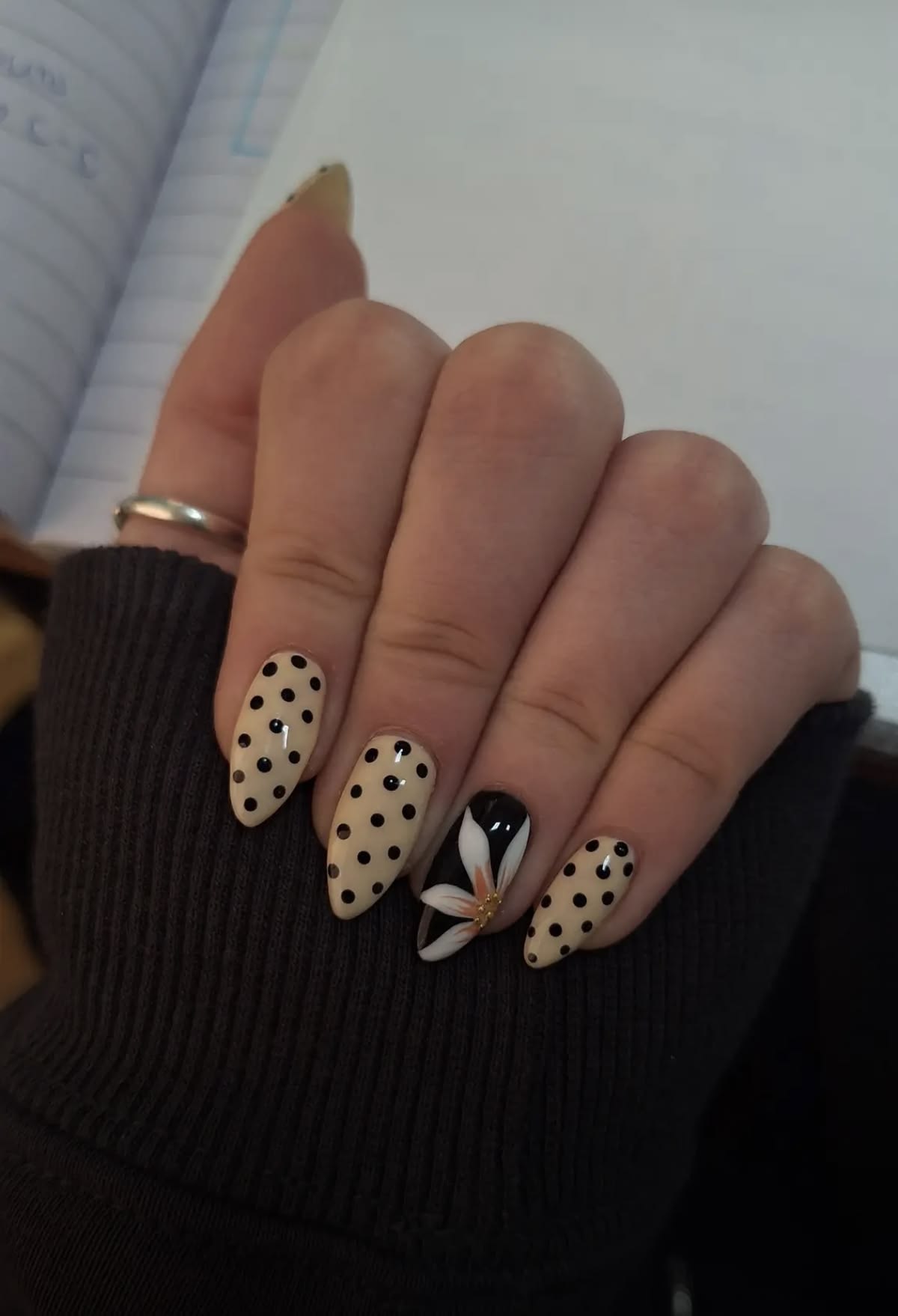 Polka Dot Nail Ideas for a Trendy Manicure in 2026