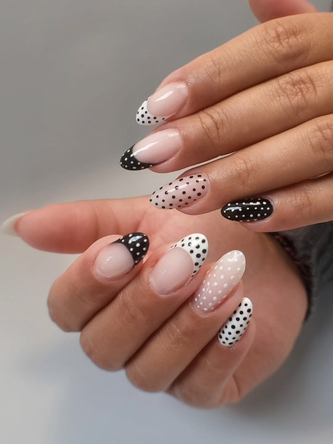 Polka Dot Nail Ideas (14)