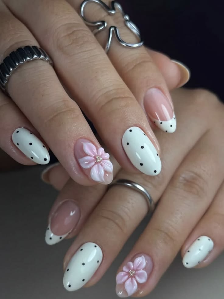 Polka Dot Nail Ideas (3)