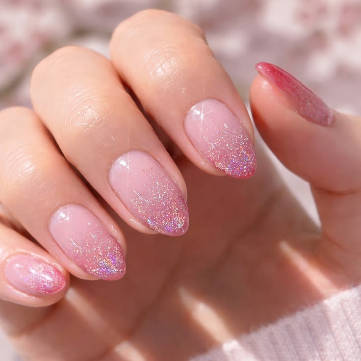 35+ Glitter Nail Designs 2026 You’ll Want to Try | Nail Canvas