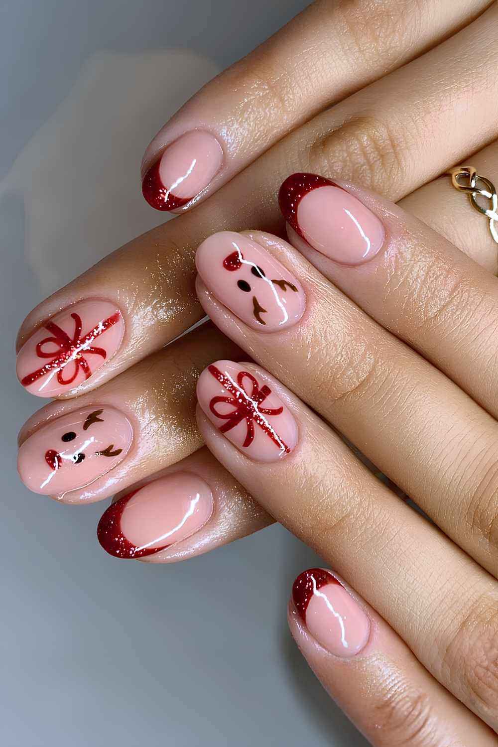 Red Glitter French Reindeer Short Nails
