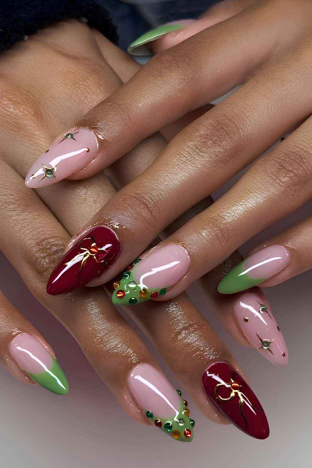 Red Green Festive Christmas Nails