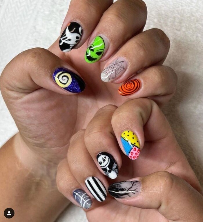 Sally Nails 05