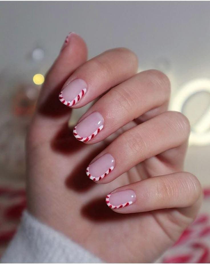 Santa Hat French Short Nails
