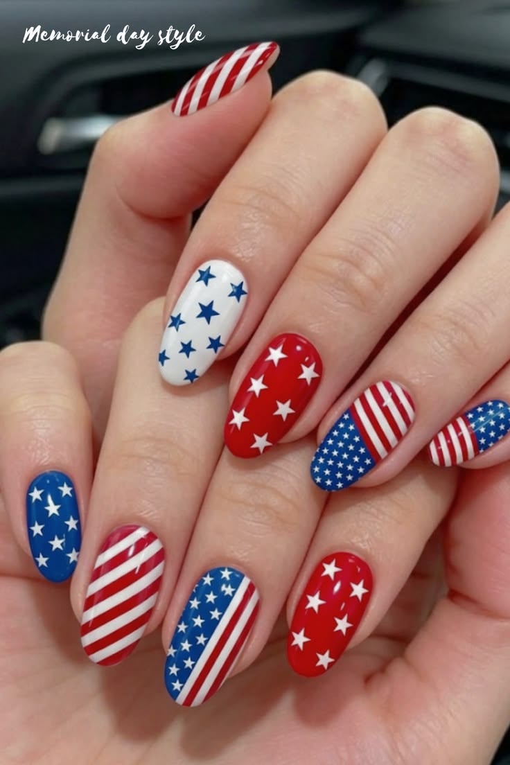 Short 4th Of July Nails (10)
