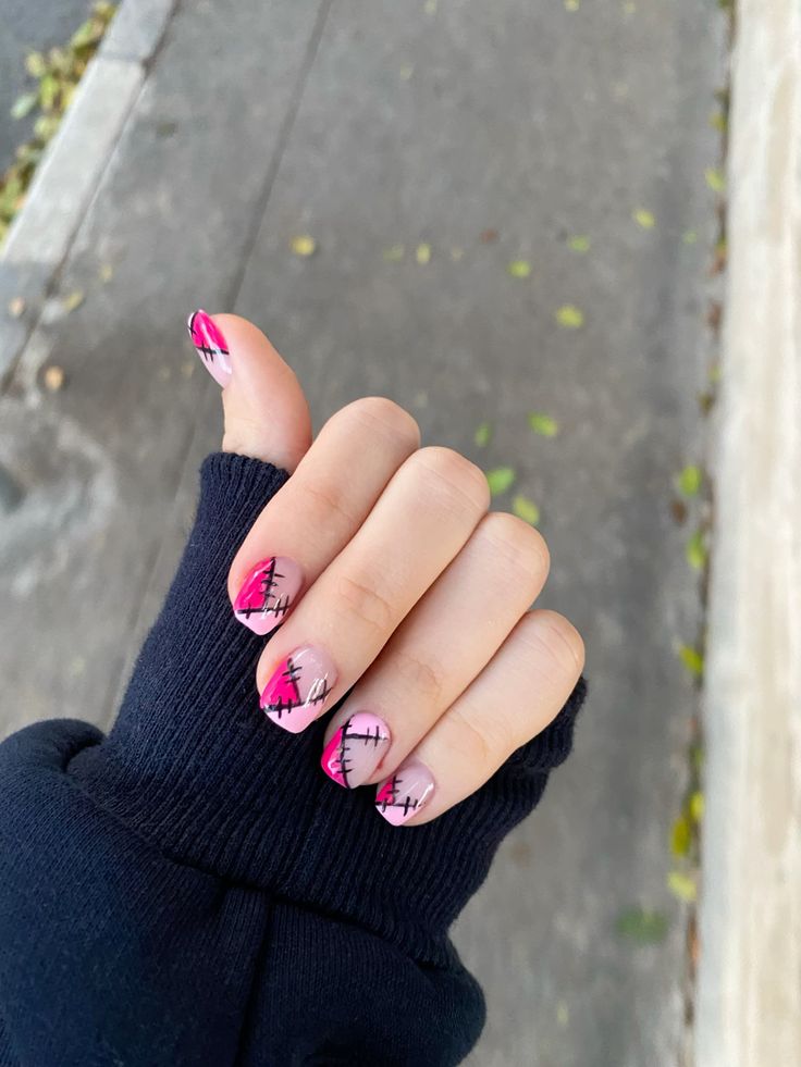 Short Pink Nails For Halloween
