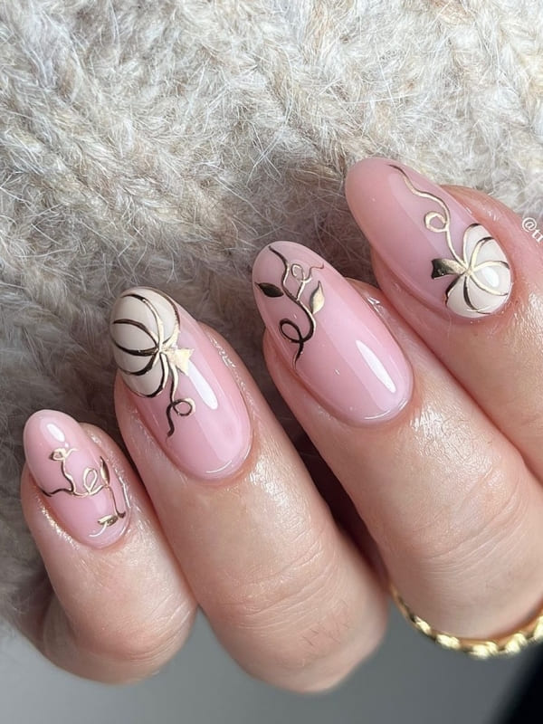 Simple Pumpkin Nails