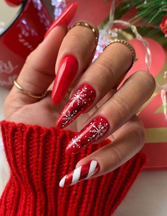 Snowflake Red Nails